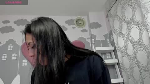 Camila  online show from January 28, 2025, 10:23 pm