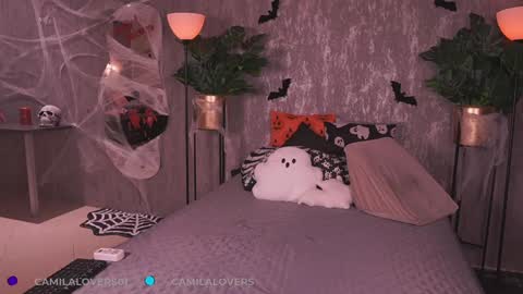 Snapshot of camilalovers01 chatting on October 19, 2025, 2:23 am    online show from October 19, 2025, 2:23 am