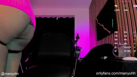 camilaramirez_ online show from October 16, 2025, 11:17 pm