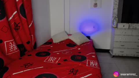 X IGcamiryan01 online show from October 24, 2025, 1:46 am