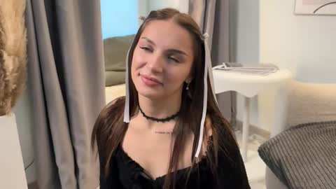 camilasfilth online show from September 11, 2025, 10:15 am