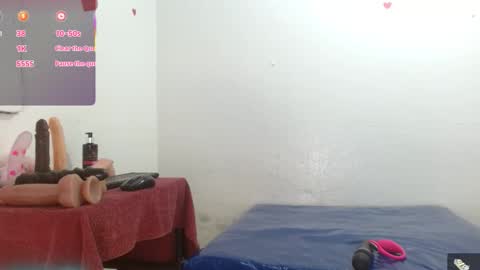 Camila online show from February 7, 2026, 7:28 pm