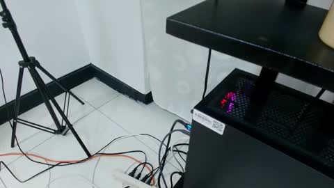 camilavoit online show from October 29, 2025, 4:04 am