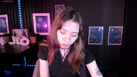 Camilla online show from April 9, 2026, 6:19 am