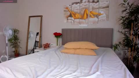 Camilla online show from March 6, 2026, 1:13 am