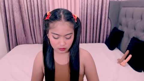 camilla_morena online show from April 15, 2026, 1:01 am