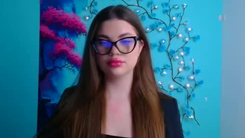 Snapshot of camilla_xo_ chatting on November 29, 2025, 7:11 am Camilla online show from November 29, 2025, 7:11 am