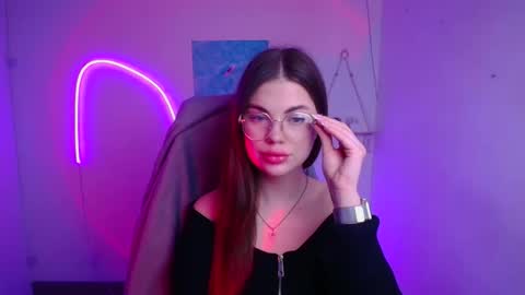 Camilla online show from January 8, 2026, 12:07 pm