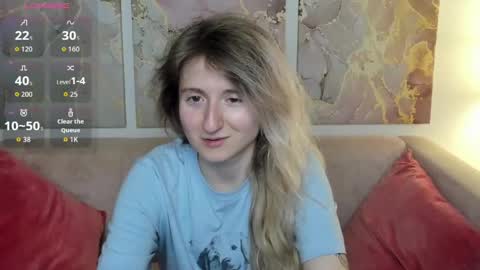 camilladreamer online show from May 11, 2026, 8:53 am