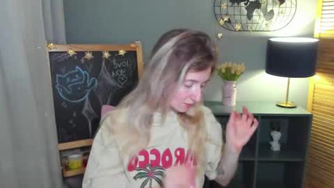 camilladreamer online show from June 6, 2026, 11:04 am