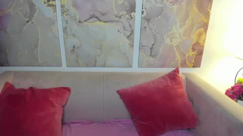 camilladreamer online show from June 7, 2026, 7:17 pm