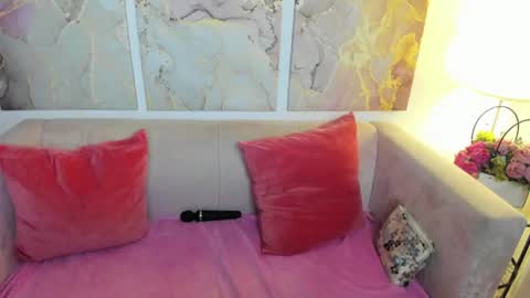 camilladreamer online show from June 9, 2026, 5:57 pm