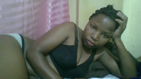 Snapshot of camillah_sweet chatting on December 1, 2025, 12:26 am camillah_sweet online show from December 1, 2025, 12:26 am