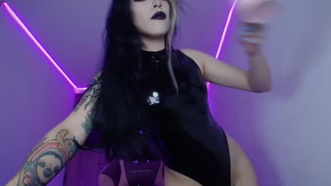 Camille  online show from January 17, 2025, 1:57 am