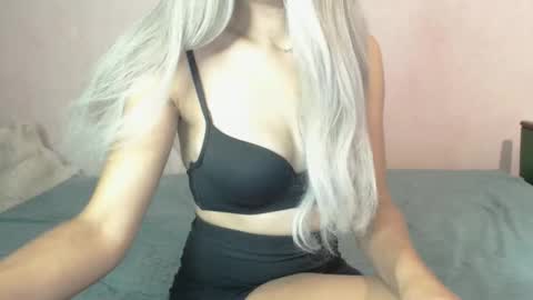 CamilleBunny online show from September 13, 2025, 3:17 am