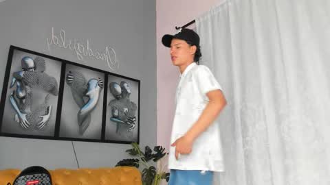 Camillo Virgil online show from December 22, 2025, 11:18 am