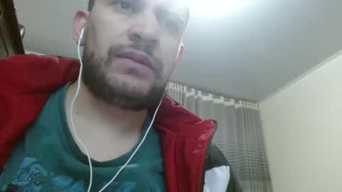 Snapshot of camiloking17 chatting on January 22, 2025, 9:24 am camilo online show from January 22, 2025, 9:24 am