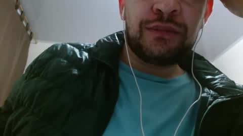 Snapshot of camiloking17 chatting on February 27, 2025, 9:25 pm camilo online show from February 27, 2025, 9:25 pm