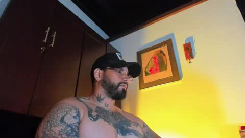 Snapshot of camilomayer chatting on May 31, 2026, 12:12 pm Camilo online show from May 31, 2026, 12:12 pm