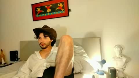 camilo online show from October 17, 2025, 6:49 am