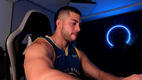 Camilo Watson online show from March 4, 2025, 12:29 am