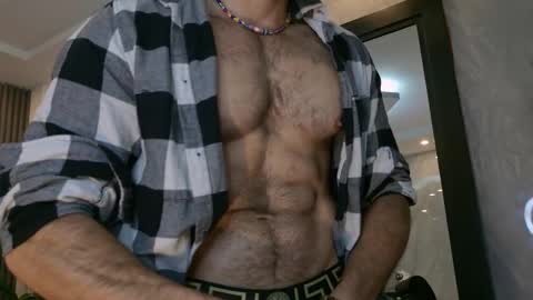 Camilo Watson online show from March 3, 2026, 2:18 am