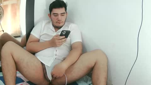 Snapshot of camilowhite_ chatting on March 14, 2026, 3:01 am Camilowhite online show from March 14, 2026, 3:01 am