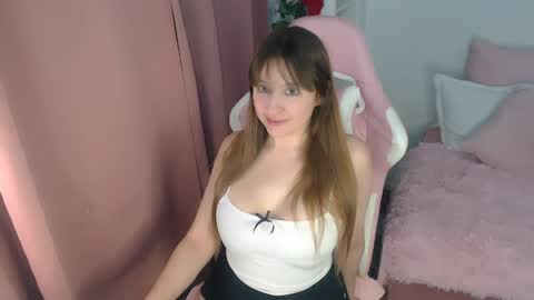  Nicole   online show from June 9, 2026, 3:29 am