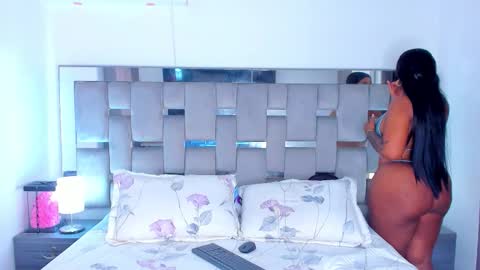 Camila online show from January 17, 2026, 5:05 pm