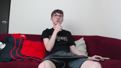       online show from September 22, 2025, 4:53 pm