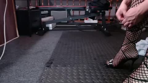 camotegrueso13 online show from September 17, 2025, 3:30 am