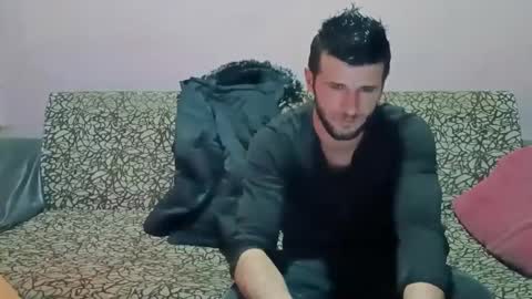 Snapshot of camshow22cm chatting on February 12, 2025, 8:29 pm FREMAN online show from February 12, 2025, 8:29 pm