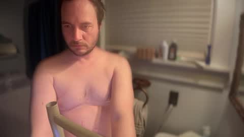 camunity online show from April 10, 2026, 5:34 am