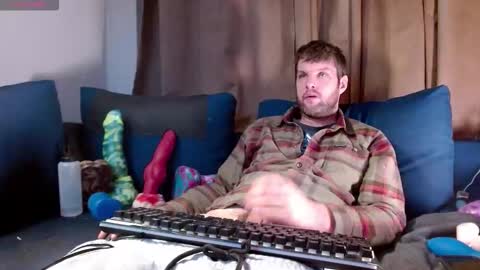 mark the Slut online show from February 16, 2026, 5:03 am