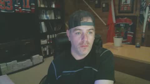 CanadianBacon6969 online show from January 25, 2025, 10:19 am