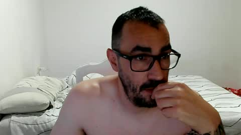 canario2388 online show from June 12, 2026, 11:25 pm