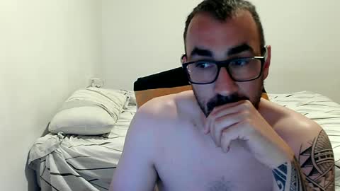 canario2388 online show from June 13, 2026, 9:35 pm