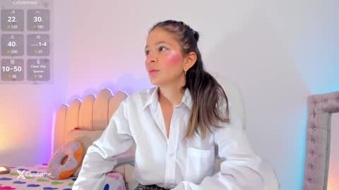 Candase online show from February 2, 2025, 11:32 pm