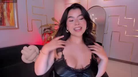 Snapshot of candaserussell chatting on September 27, 2025, 8:14 pm Candanse R online show from September 27, 2025, 8:14 pm