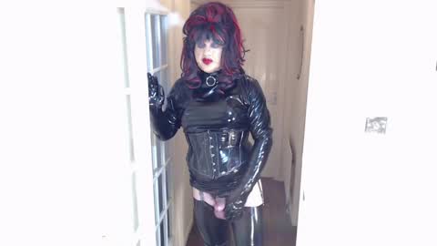 candi smokes online show from April 9, 2026, 1:05 pm