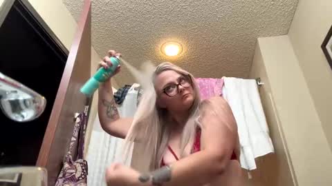 Snapshot of candicewlahna chatting on September 23, 2025, 12:30 pm candicewlahna online show from September 23, 2025, 12:30 pm