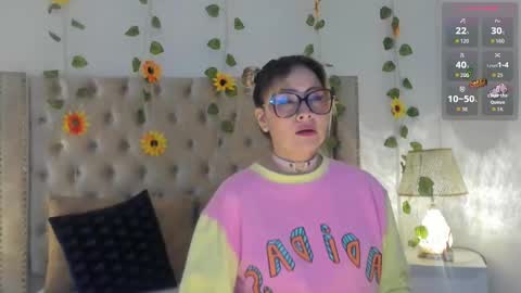 Candie  online show from September 18, 2025, 11:45 am