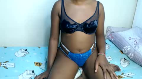 candiemaya online show from May 30, 2026, 4:53 am