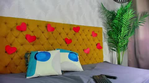 candise online show from September 20, 2025, 4:46 am