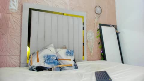 candise online show from September 25, 2025, 8:56 pm