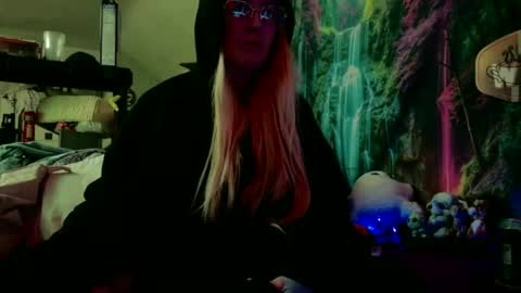 Candi online show from March 21, 2026, 8:19 am