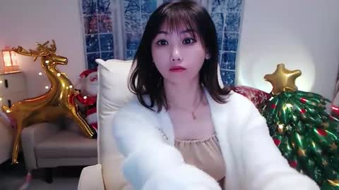 candy8998 online show from December 19, 2024, 2:45 am