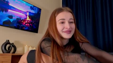 Hey there Im Anna 21 years old online show from June 4, 2026, 6:14 pm