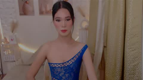 Snapshot of candy_asian69 chatting on May 25, 2026, 11:27 am Candy online show from May 25, 2026, 11:27 am