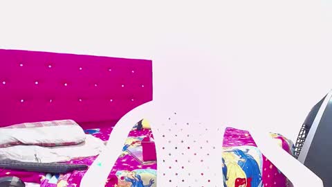 CANDY DUSTANO online show from January 8, 2025, 9:55 pm